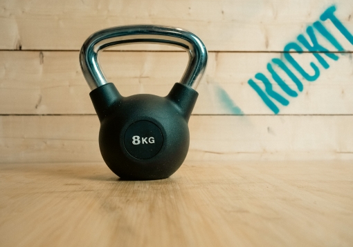 Obrázok z Čierna kettlebell 8 kg